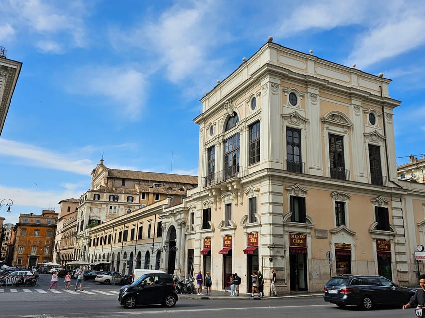 Alternative Walking Tour of Rome's City Center & Hidden Gems - Pantheon in five minutes: how to read the building fast