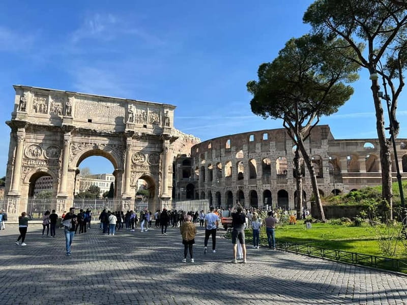 Colosseum Express Guided Tour / Forum & Palatine Audioguide - The guided Colosseum: 75 minutes of the big story