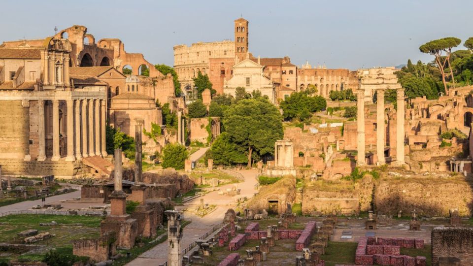 Colosseum: Gladiator’s Gate & Arena Floor Experience - Price and value: what you’re paying for
