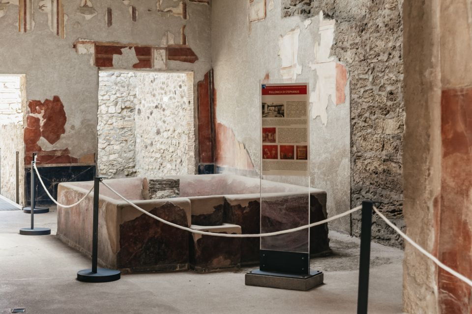 From Rome: Pompeii Day Trip with Optional Vesuvius and Lunch - Mount Vesuvius: choose crater hike or geologist-led walk