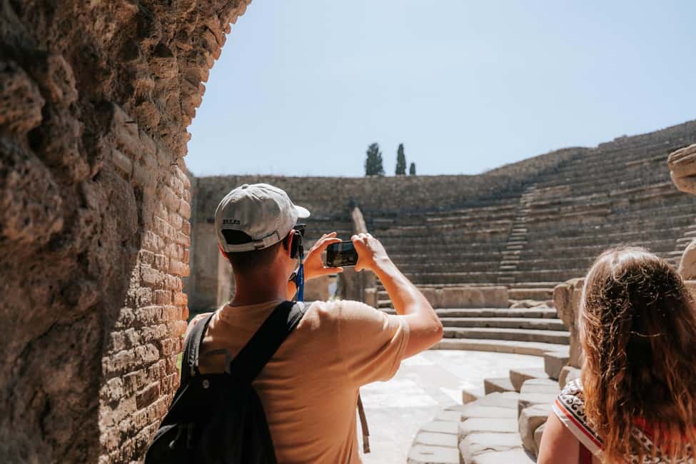 From Rome: Pompeii with Expert Guide & Amalfi Coast Day Trip - Pompeii first: how the guide turns ruins into real life
