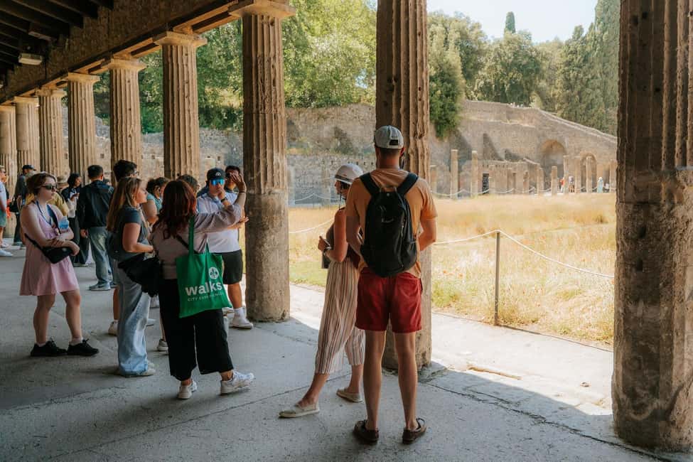 From Rome: Pompeii with Expert Guide & Amalfi Coast Day Trip - Positano free time: how to make 2.25 hours count