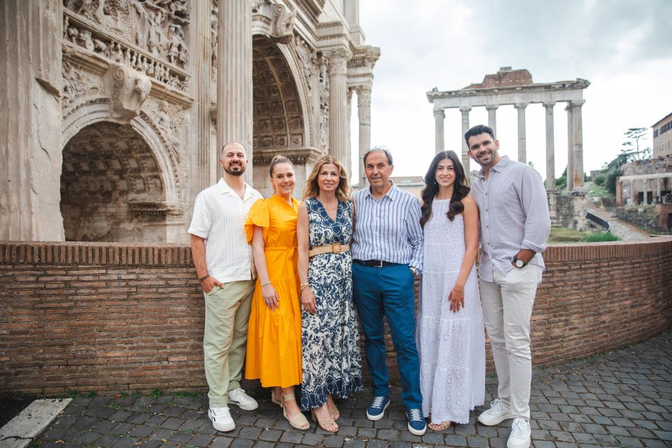 Professional Photoshoot in Rome - Why a professional Rome photoshoot beats the selfie problem