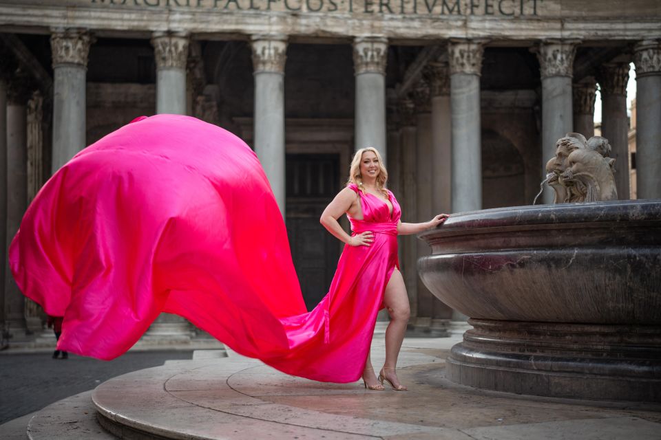 Professional Photoshoot in Rome - Piazza Venezia and the on-foot segments: get the flow right