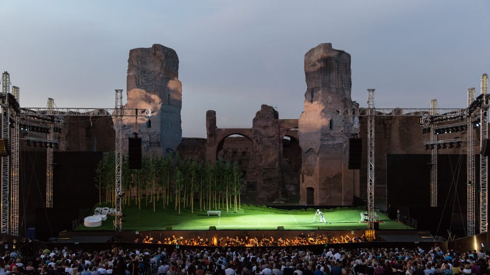 Rome: A Night at the Opera - Baths of Caracalla - At the Entrance: What Your First 20 Minutes Should Feel Like