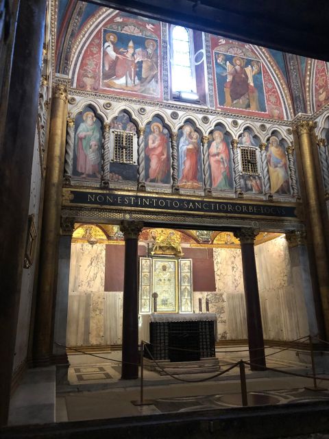 Rome: Basilica of St John Lateran & Holy Steps 1-Hour Tour - Art, symbolism, and the guides that make it click
