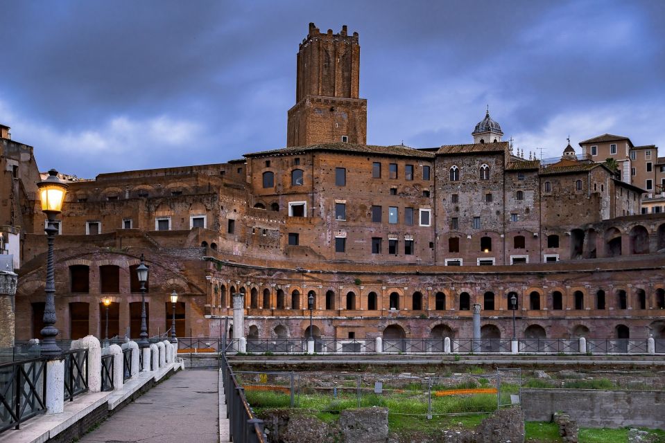 Rome: Best of Colosseum and Roman Forum Guided Tour - Palatine Hill viewpoints: Terrazza Belvedere del Palatino and the “now I get it” moment