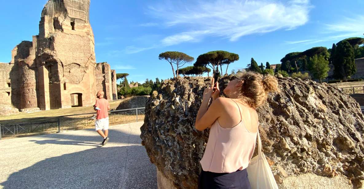 Rome: Caracalla Baths & Circus Maximus — Private or Shared - Group size and guide style: the difference between shared and private