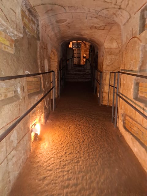 Rome: Catacombs Express ENGLISH Guided Tour - SKIP THE LINE - Skip-the-Line at San Domitilla: the fast track to early Christian Rome