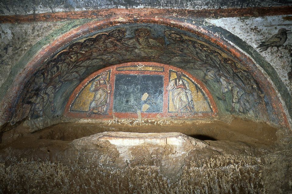 Rome: Catacombs of Domitilla Entry Ticket & Guided Tour - Where to meet and how to avoid missing your slot