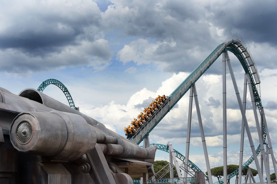 Rome: Cinecittà World the Cinema Theme Park - Jurassic War: a time-travel train ride with dinosaurs