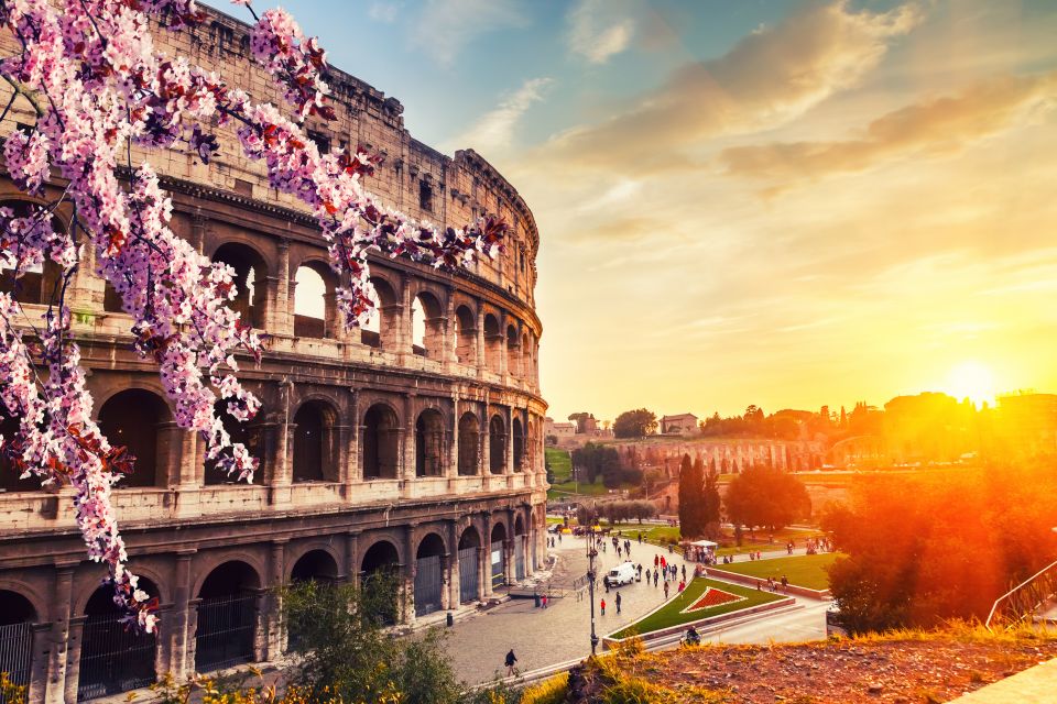 Rome: Colosseum, Ancient Rome Tour or Self AudioGuided Tour - Two ways to see the Colosseum: live guide or self audio at your pace