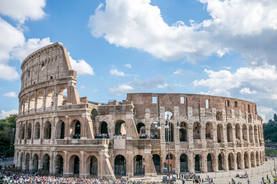Rome: Colosseum Express Guided Tour - Where to stand for photos: angles your guide will actually show you
