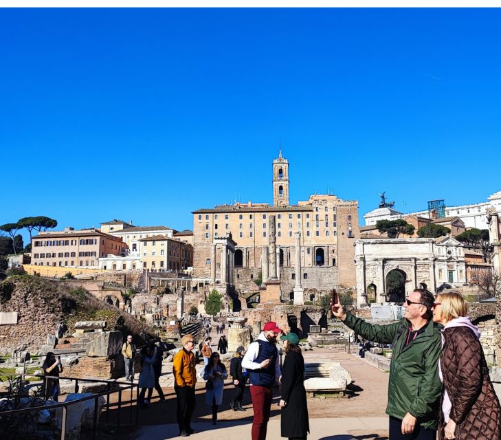 Rome: Colosseum, Forum and Palatine Hill - Guides, pacing, and headsets: the stuff that changes everything