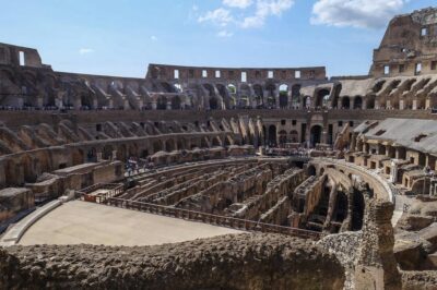 Rome: Colosseum, Forum, & Palatine Hill with Audio Guide - Walking the Roman Forum Grounds: From Government Power to Daily Life