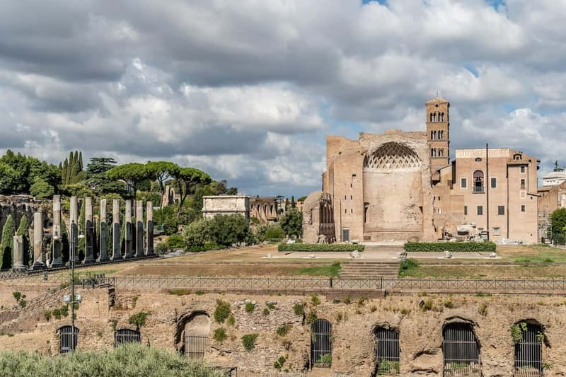 Rome: Colosseum & Forum Small Group Tour with Palatine Hill - Top things you’ll love about this Colosseum & Forum tour
