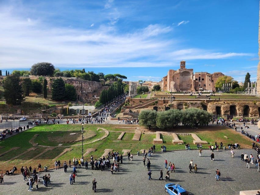 Rome: Colosseum, Roman Forum, and Palatine Hill Experience - Using the Multilingual Audio Guide Without Getting Lost
