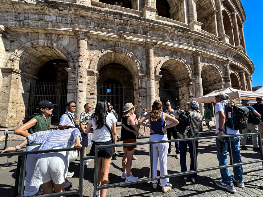 Rome: Colosseum, Roman Forum, and Palatine Hill Tour - The Colosseum: gladiators, sea battles, and 100-day energy