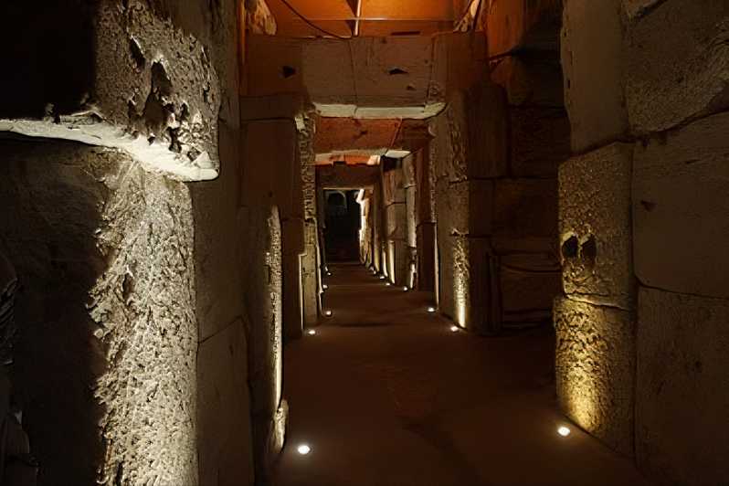 Rome: Colosseum Underground and Arena Floor Tour - The meet-up area: where to find your group