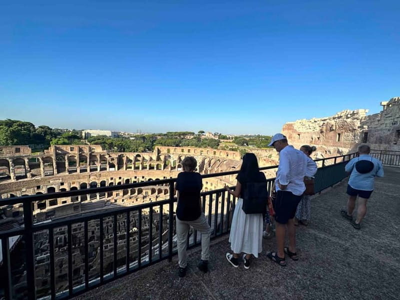 Rome: Colosseum VIP Top Floor 7 Pax Tour - 360-Degree Panoramas and Photo Time in a Low-Crowd Zone