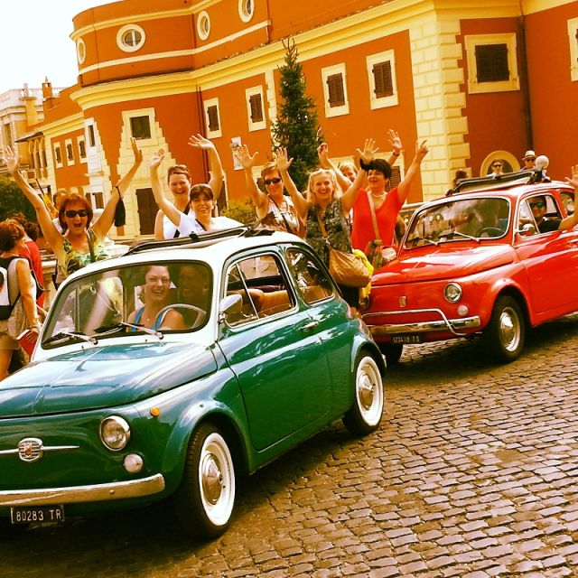 Rome Driving Tour By Vintage Fiat 500 - Aventine Hill keyhole and Piazza dei Cavalieri di Malta: the quieter surprises