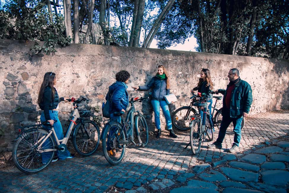 Rome: E-Bike Tour of Appia Antica, Aqueducts, and Caffarella - From Circus Maximus to Caracalla: the day’s warm-up route