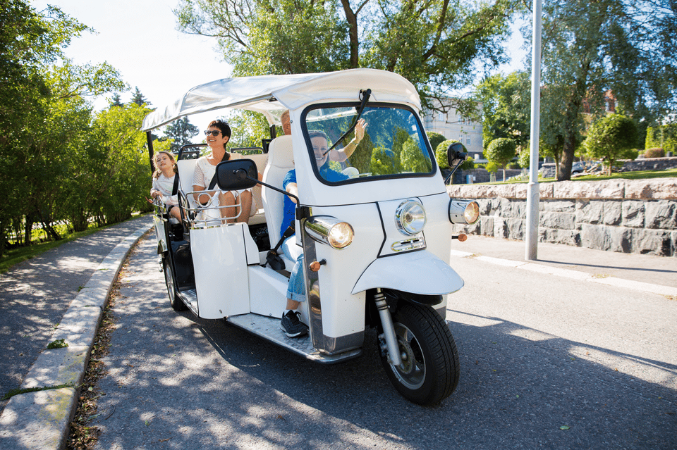 Rome E-Tuk Private Tours - Piazza Barberini Start: Meeting Point, Timing, and First Impressions
