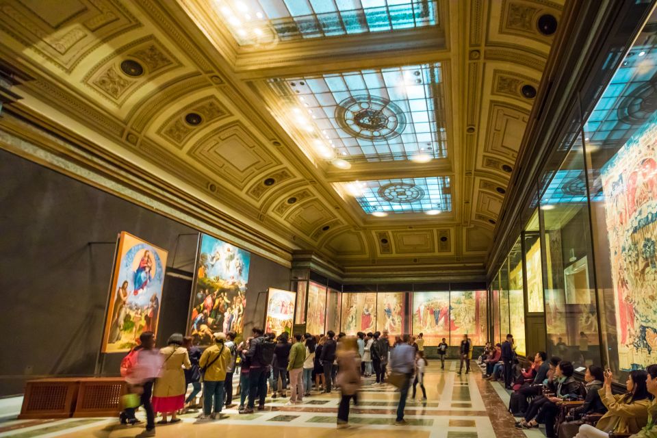 Rome: Early-Entry Vatican Museums & Sistine Chapel Tour - The small-print reality: closures can happen
