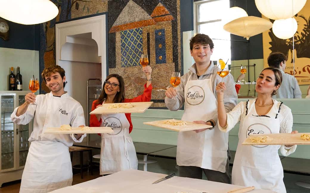 Rome: Enjoy Spritz and Pasta Making in Piazza Navona - Where this happens: Restaurant Gusto, just off Piazza Navona
