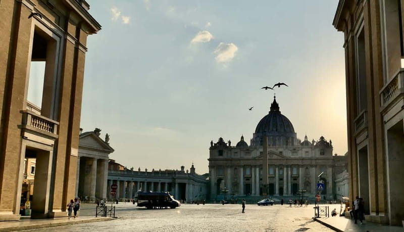 Rome: Guided Tour of St. Peter's Basilica, Grottoes & Square - What Makes This Tour Good Value at $22