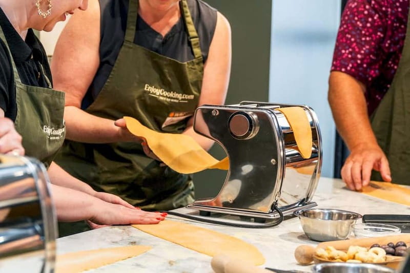 Rome: Hands-On Pasta & Tiramisu Class with Unlimited Wine - The Class Flow: From Dough to Dinner Table