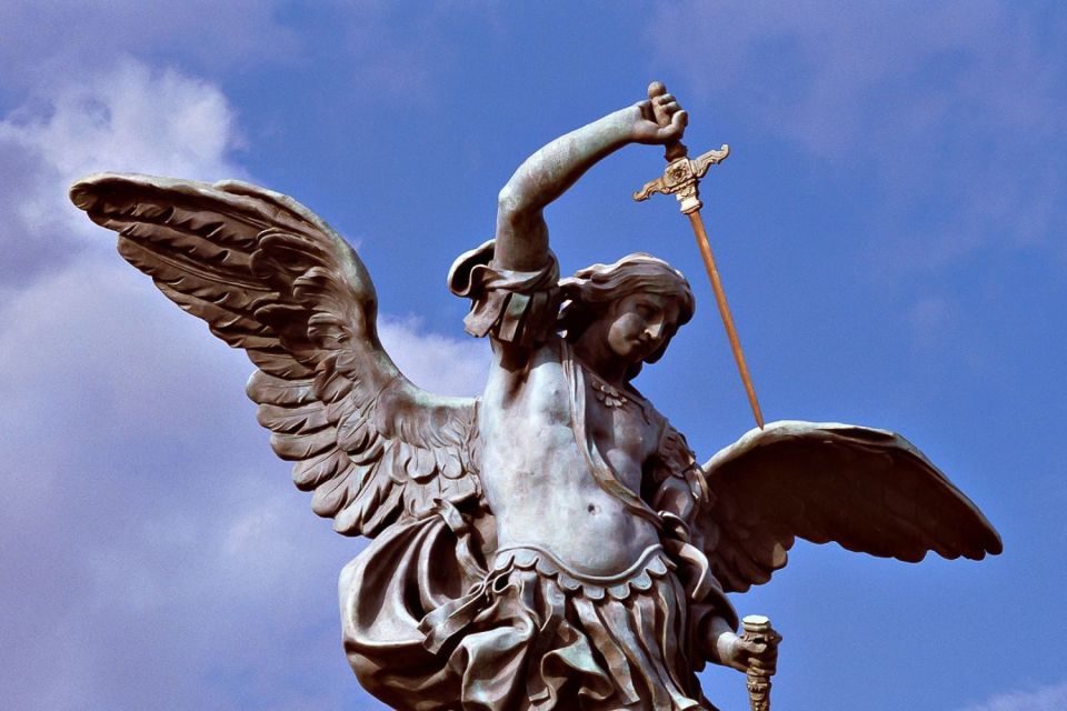 Rome: Illuminati Trail Angels & Demons Tour - Starting at Santa Maria della Vittoria: The Clue That Sets the Tone