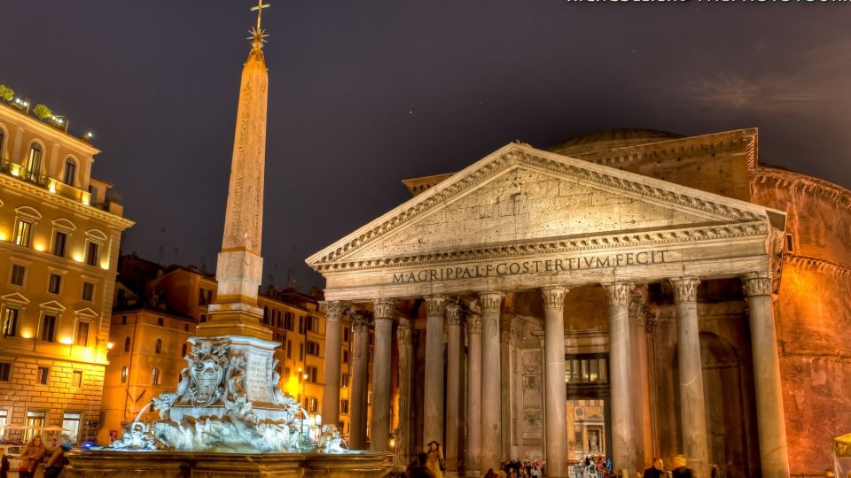 Rome: Nighttime Private Sightseeing Tour - Spanish Steps at Night: Quick Photos, Big Atmosphere