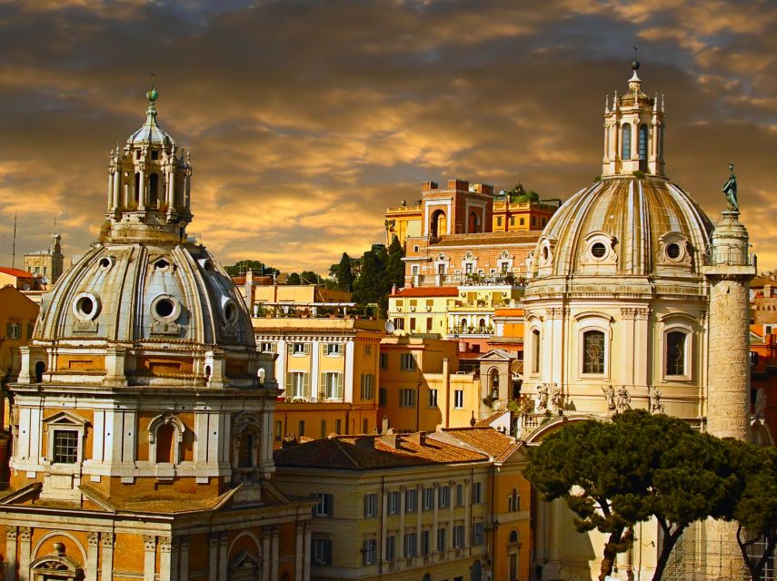 Rome: Nighttime Private Sightseeing Tour - Trevi Fountain and the Street-Level Glow