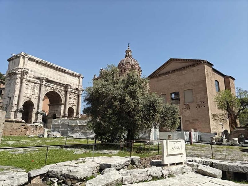 Rome: Roman Forum Myths and Legends Private Guided Tour - Why Roman Forum myths and legends feel different (in a good way)