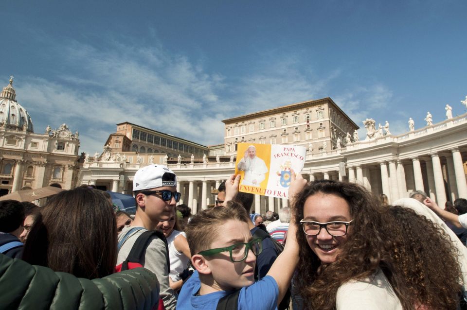 Rome: Treasures of the City 3-Hour Morning Tour - Piazza della Repubblica to the Center: Rome Starts With a Walk