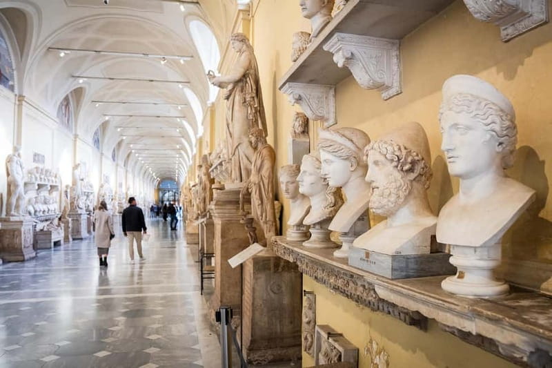 Rome: Vatican Early Morning Private Tour - Meeting at Café Vaticano: the fastest start of your Rome day