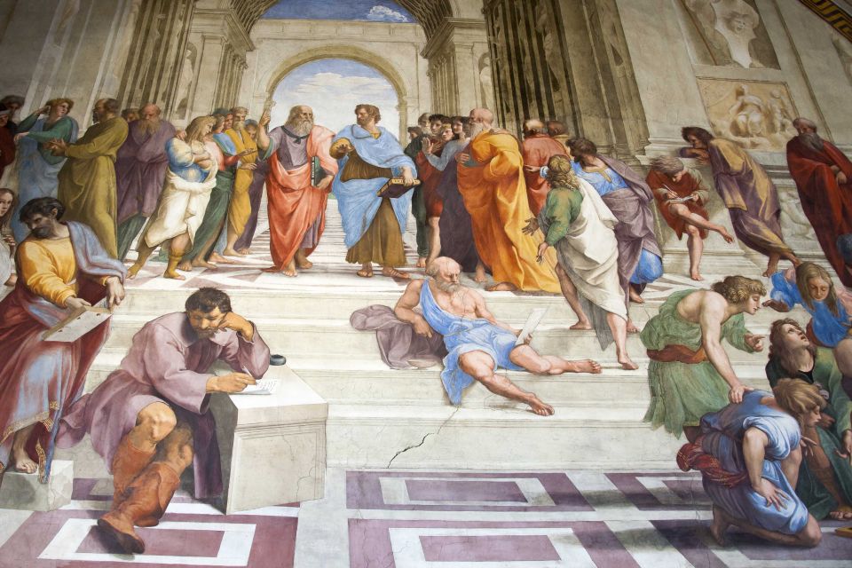 Rome: Vatican Pass, Top Attractions and Free Transport - Colosseum day strategy with the Roma Pass free admission