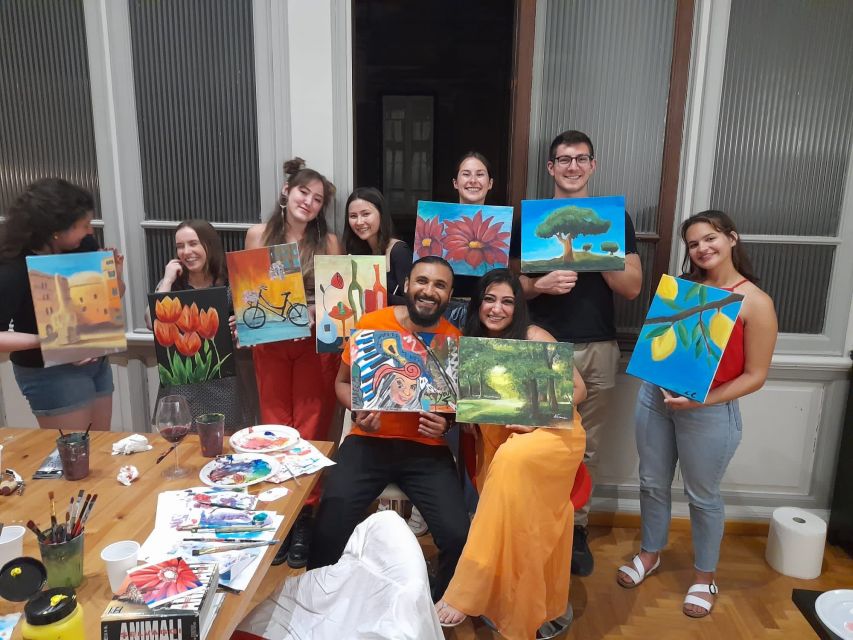 Rome: Wine and Paint Experience in Piazza Navona - Inside a 17th-Century Studio: The Setting Makes It Easy to Relax
