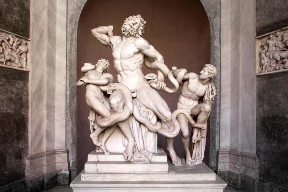 Vatican: Priority Entry to Vatican Museums an Sistine Chapel - The Belvedere Apollo and Belvedere Torso: big influence, right in front of you